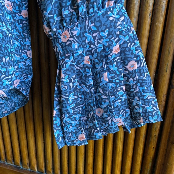 Loft Long Sleeved Blouse - Picture 5 of 11